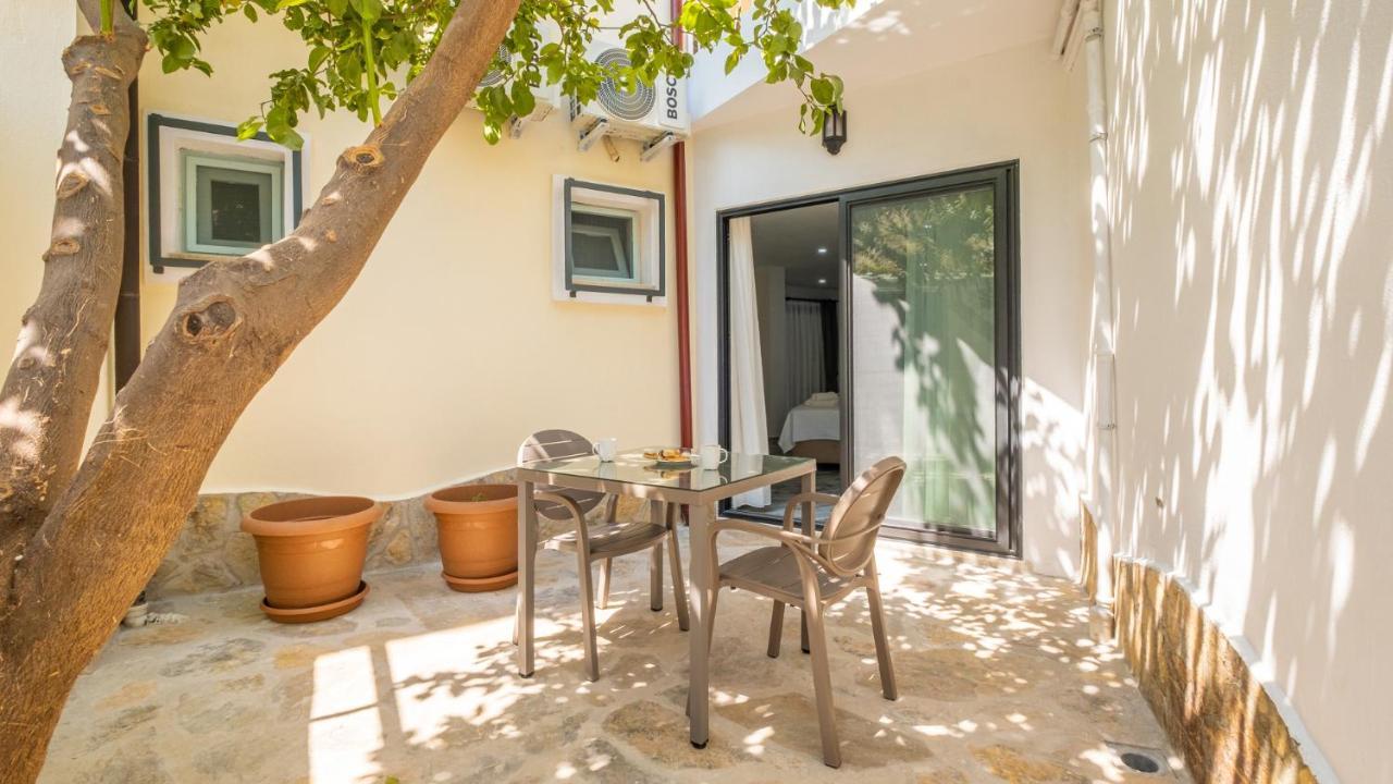 קס Sea Mist Suites מראה חיצוני תמונה