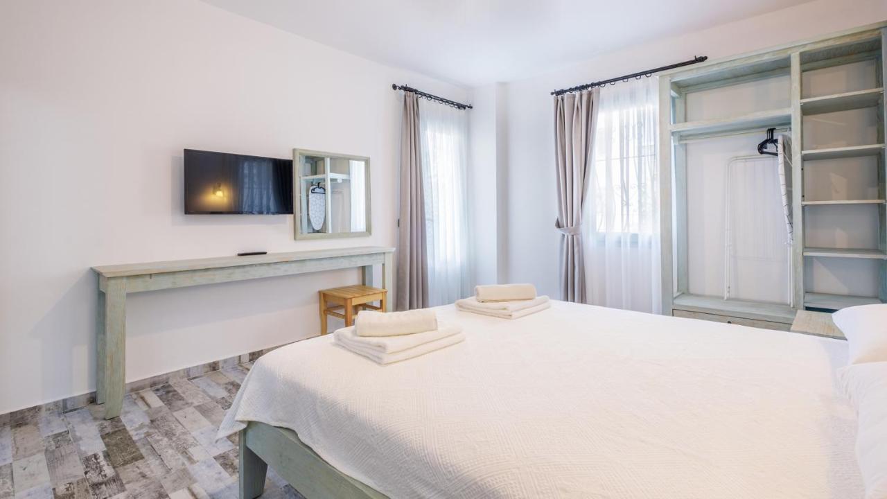 קס Sea Mist Suites מראה חיצוני תמונה