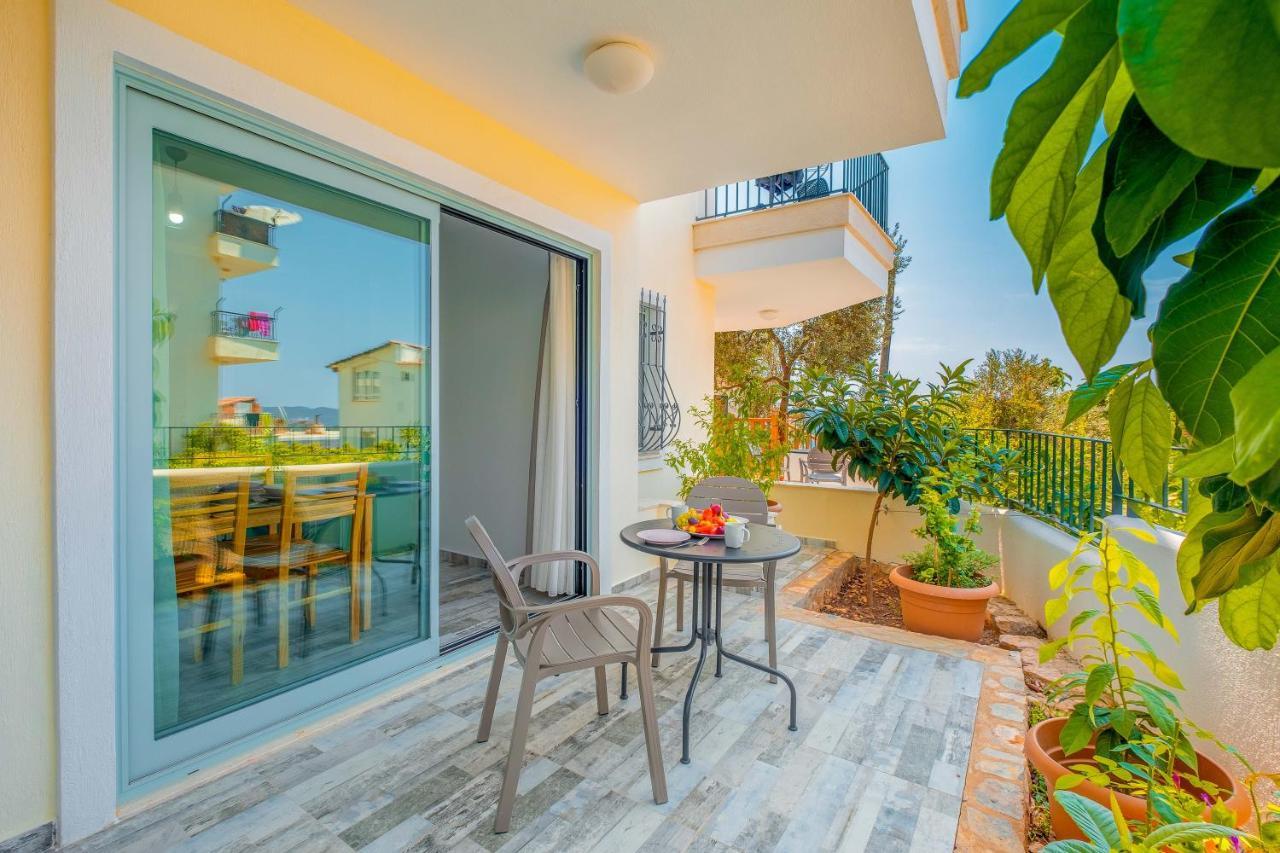 קס Sea Mist Suites מראה חיצוני תמונה