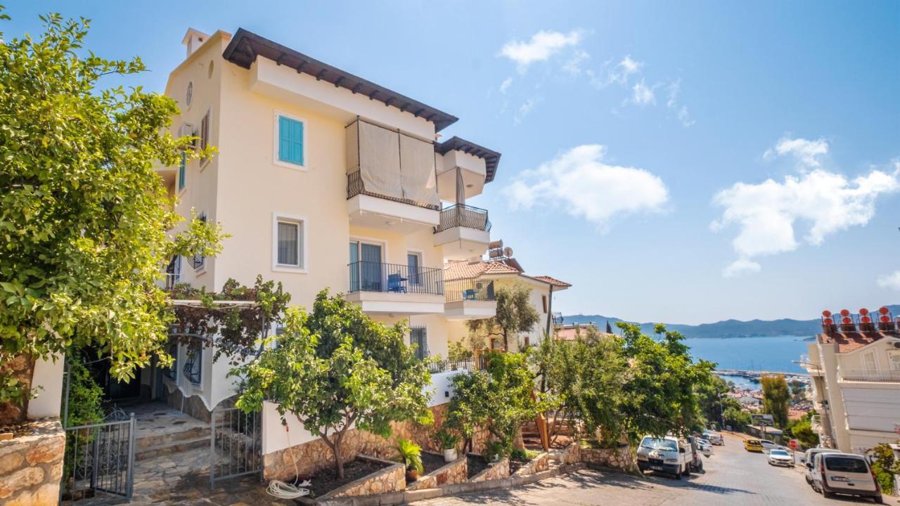קס Sea Mist Suites מראה חיצוני תמונה