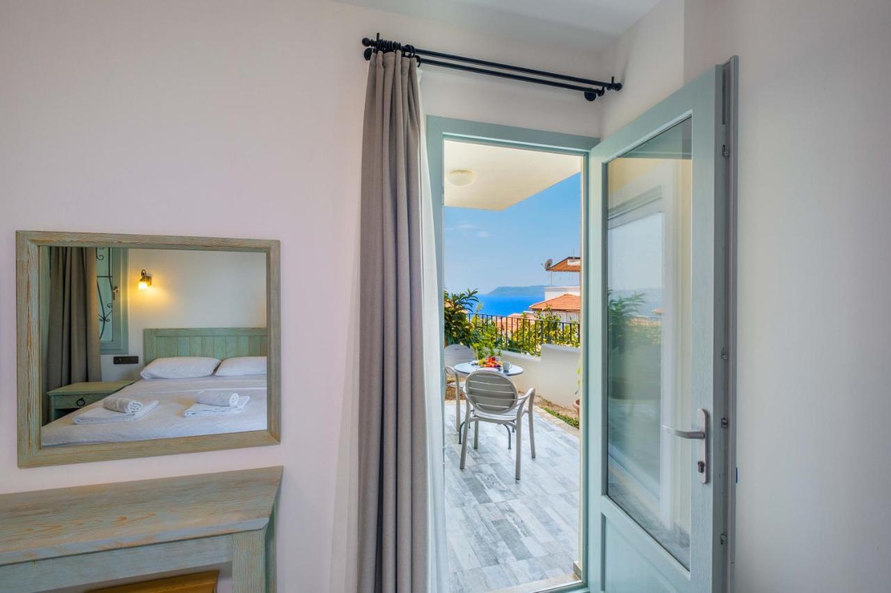 קס Sea Mist Suites מראה חיצוני תמונה