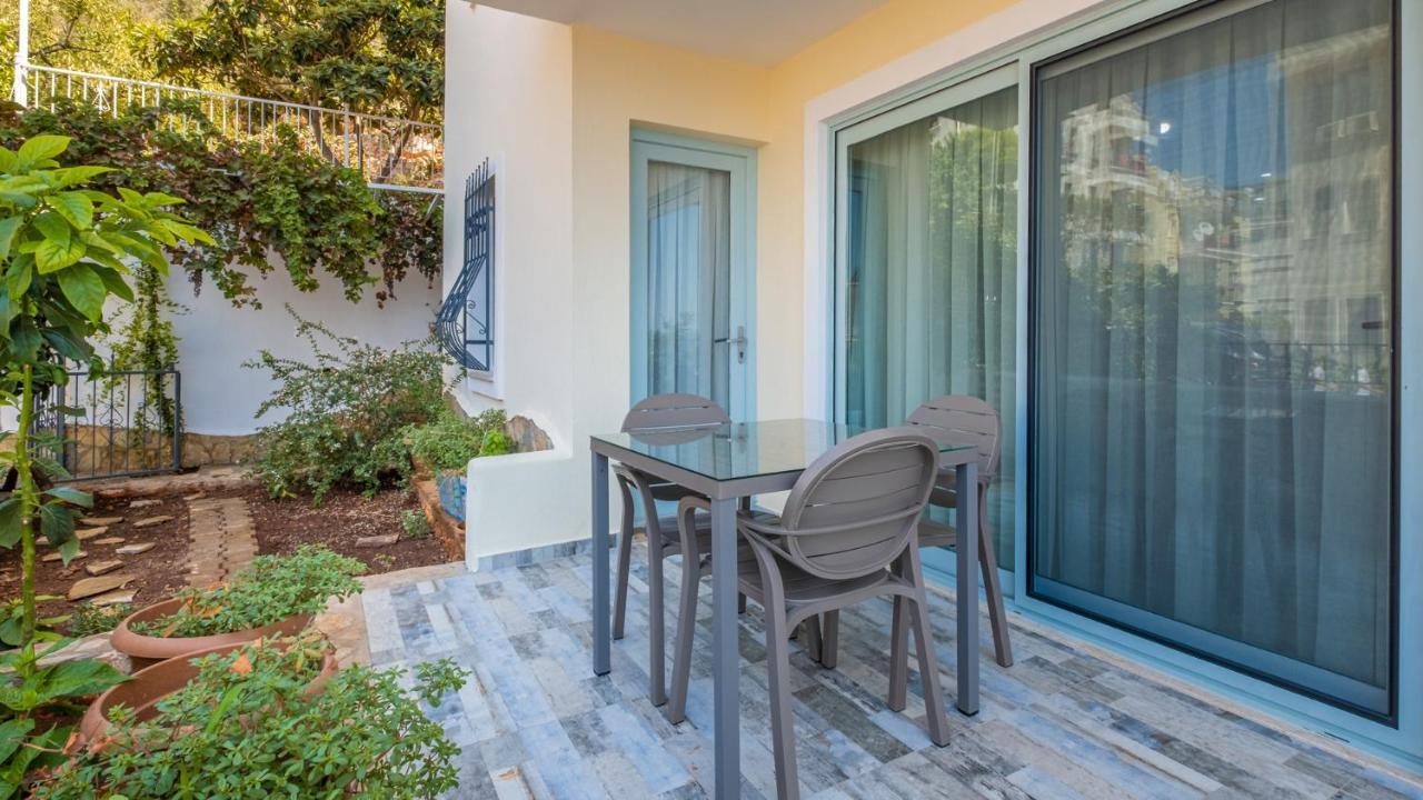 קס Sea Mist Suites מראה חיצוני תמונה