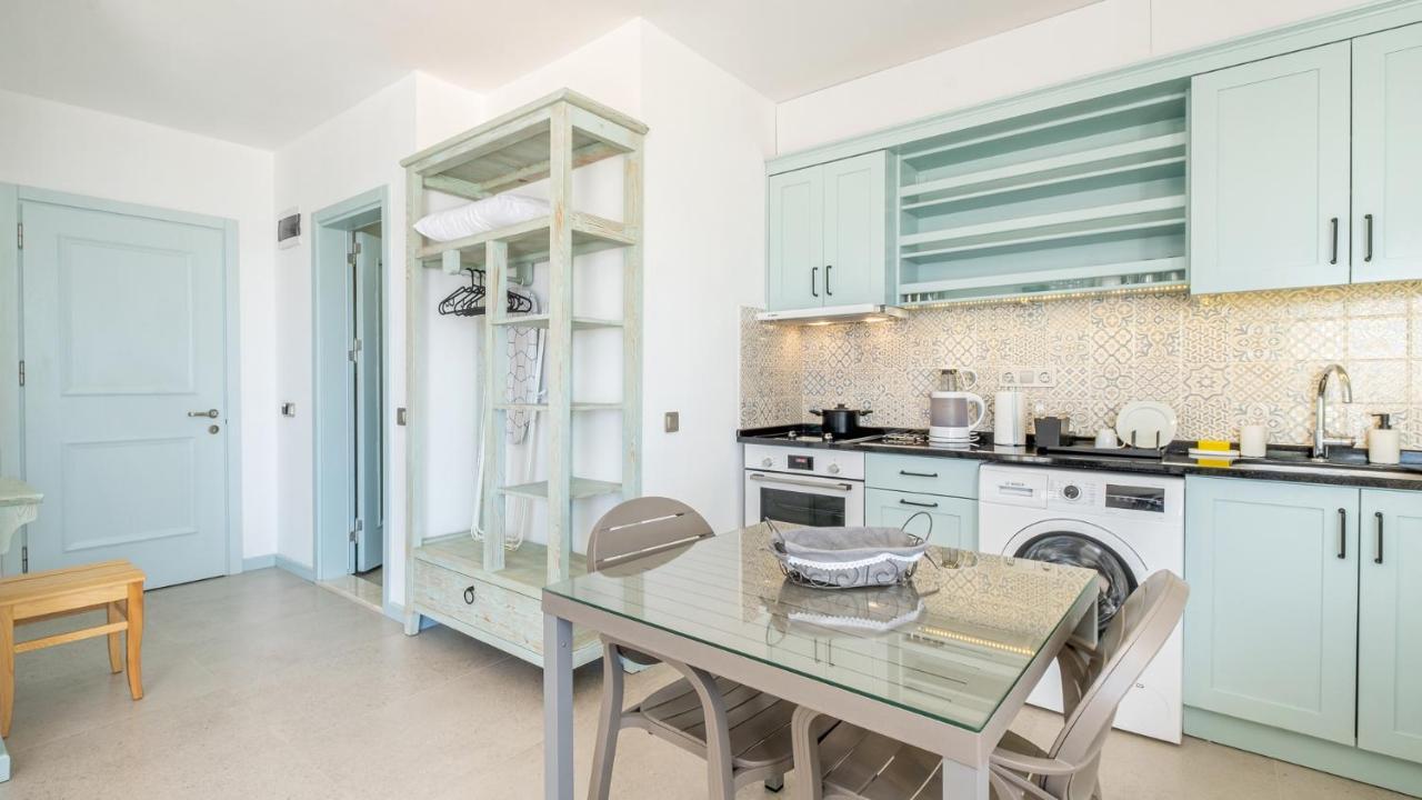קס Sea Mist Suites מראה חיצוני תמונה
